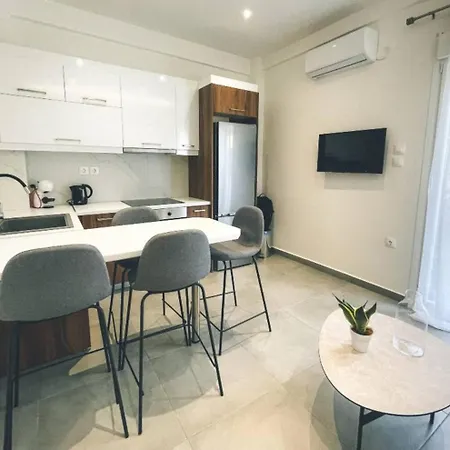 Wsd Railway Boutique Cozy 2bd With View Balcony Near Attik Merto Athens